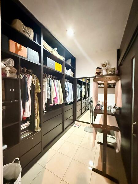 Closet