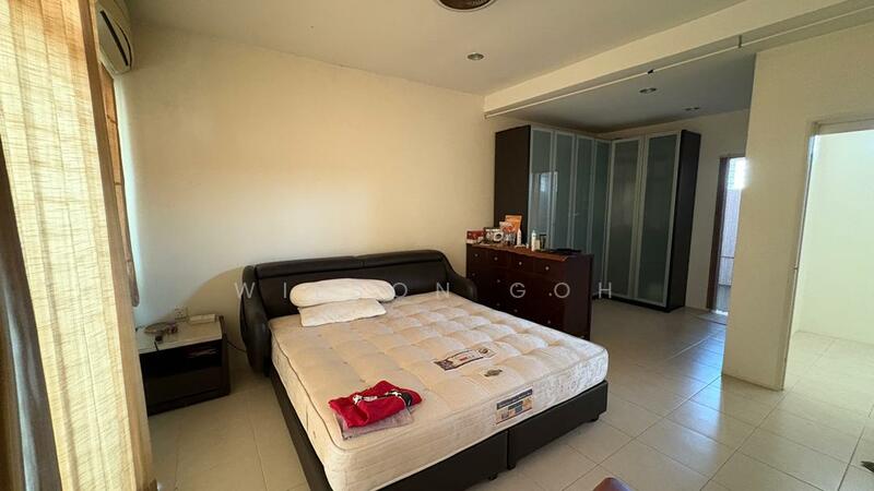 2.5-storey Terraced House for Sale in Taman Teratai Indah (Butterworth) - Wilson Goh - Bedroom - PropertyGuru.com.my