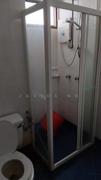 Condominium for Sale at Marina Tower (Ratu Mutiara) - Javios Ng - Bathroom - PropertyGuru.com.my