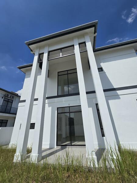 2-storey Terraced House for Sale in Bandar Puncak Alam (Puncak Alam) - Kate Lee - Exterior - PropertyGuru.com.my