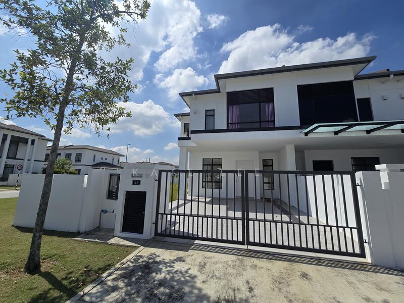 2-storey Terraced House for Sale in Bandar Puncak Alam (Puncak Alam) - Kate Lee - PropertyGuru.com.my