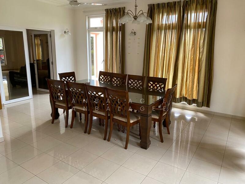Rumah Banglo untuk Dijual di Country Heights (Kajang) - Anbalagee Anbalagee - Dining Room - PropertyGuru.com.my