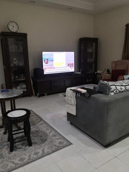 Townhouse for Sale in Sunway Damansara (Kota Damansara) - YY Wong - Living Room - PropertyGuru.com.my