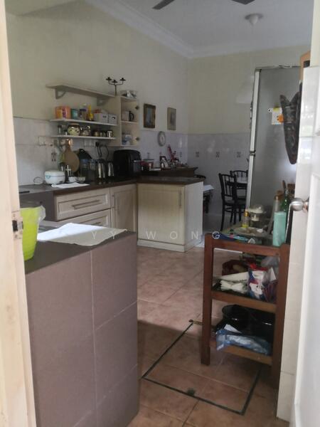 Townhouse for Sale in Sunway Damansara (Kota Damansara) - YY Wong - Kitchen - PropertyGuru.com.my