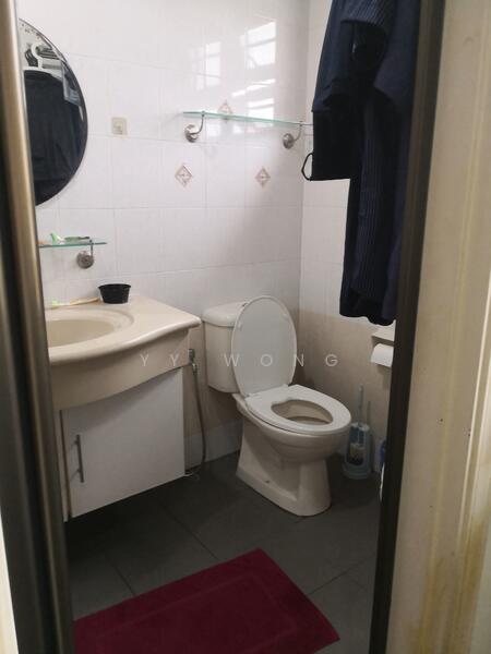 Townhouse for Sale in Sunway Damansara (Kota Damansara) - YY Wong - Bathroom - PropertyGuru.com.my
