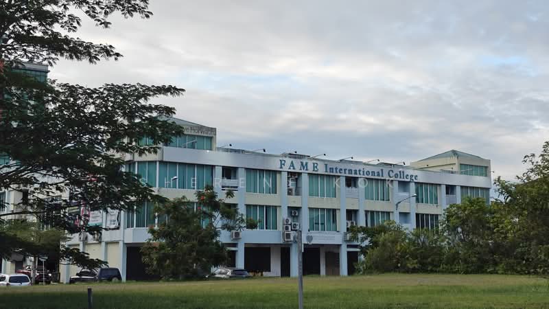 Shop for Sale in Kuching (Sarawak) - Sherene Kok - Exterior - PropertyGuru.com.my