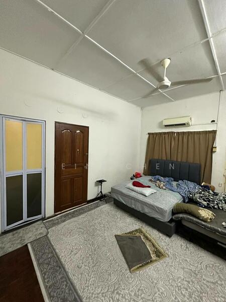 Untuk Dijual - Jalan Mariamah Johor bahru