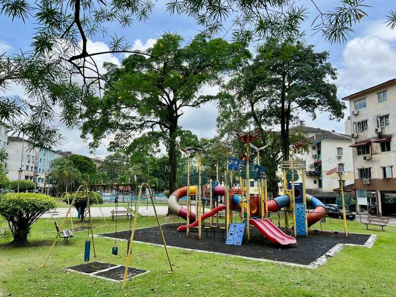 For Rent - Sri Intan