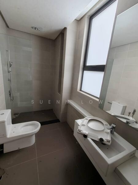 Terraced House for Sale in Medini (Iskandar Puteri (Nusajaya)) - Suenn Low - Bathroom - PropertyGuru.com.my