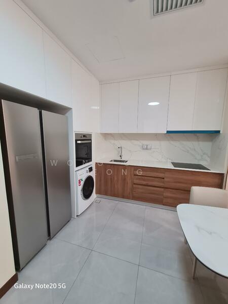 Core Residence @ TRX untuk Untuk Disewa - RM 7,500 /bulan, Feb 2026 - Kitchen - PropertyGuru.com.my