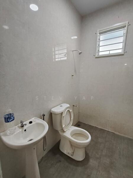 Untuk Disewa - JALAN LOTONG KOTA MARUDU