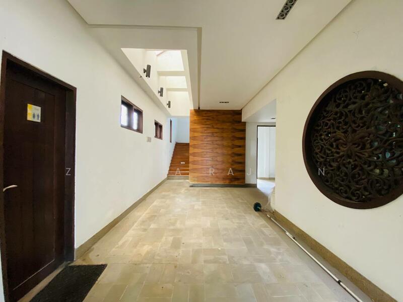 Corridor