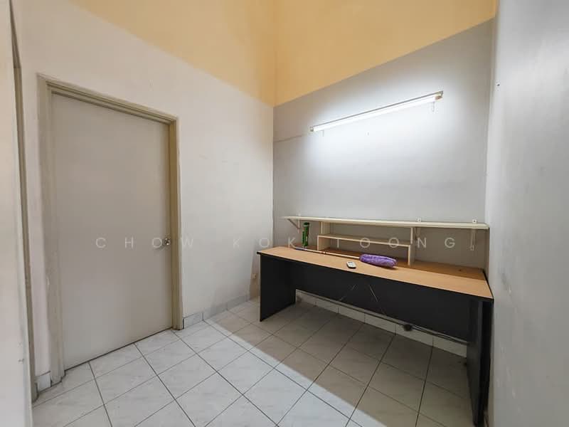 Rumah Teres 2-Tingkat untuk Dijual di Taman Putra Prima (Puchong) - Chow Kok Toong - Study - PropertyGuru.com.my