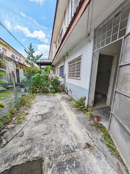 Rumah Teres 2-Tingkat untuk Dijual di Taman Putra Prima (Puchong) - Chow Kok Toong - Exterior - PropertyGuru.com.my
