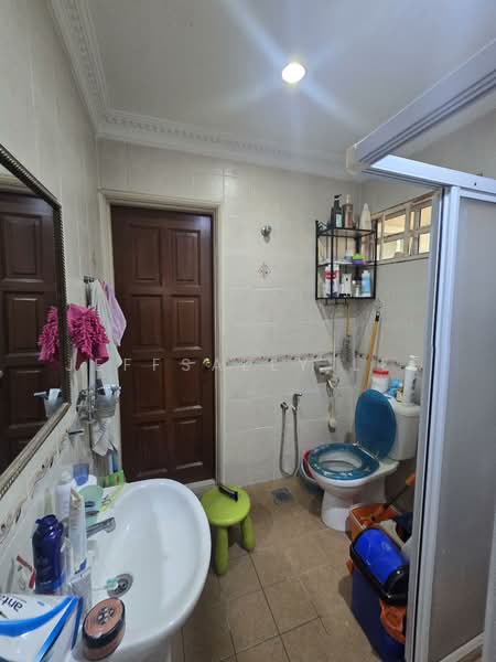 2-storey Terraced House for Sale in Usj 4 (Subang Jaya) - JeffSally Lee - Bathroom - PropertyGuru.com.my