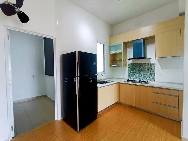 Condominium for Sale at Imperial Residences - Cris Ng - Kitchen - PropertyGuru.com.my