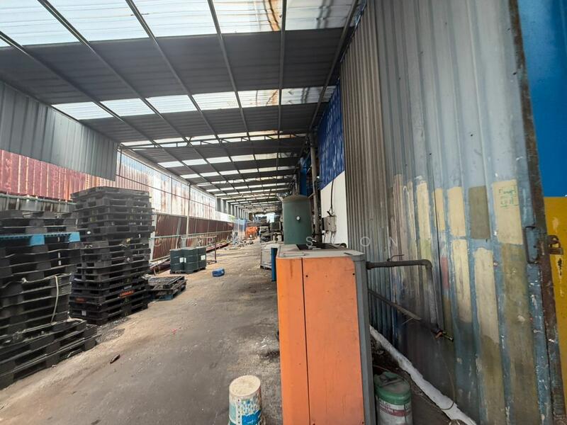 Detached Factory for Sale in Meru (Klang) - Cyrus Soon - Corridor - PropertyGuru.com.my