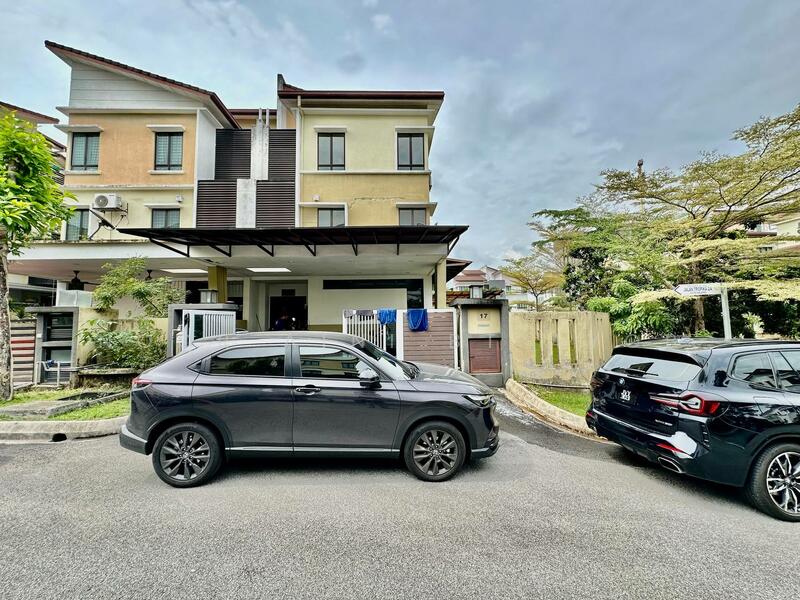 For Sale - CORNER Taman Tropika 2 Bangi Sg Tangkas Kajang Semi D House