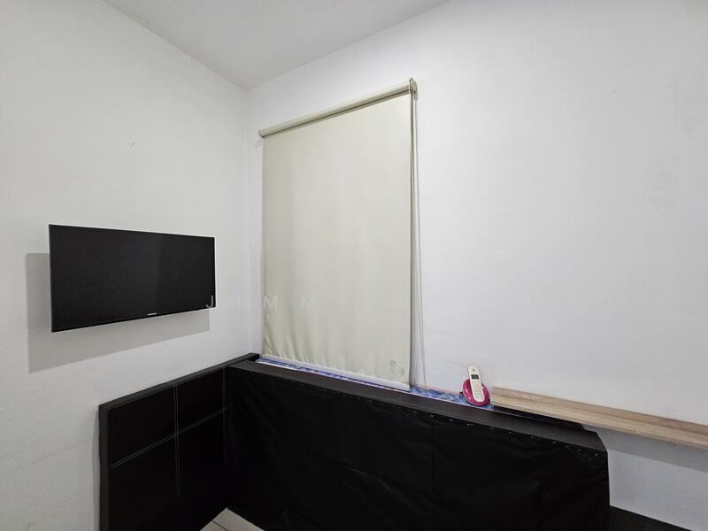 Study/Maid Room