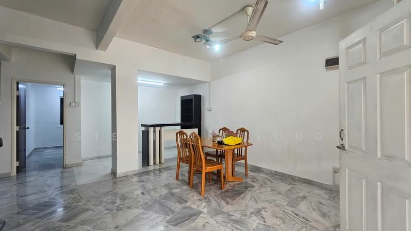 Terraced House for Sale in Alam Damai (Cheras) - Stephanie Yong - Dining Room - PropertyGuru.com.my