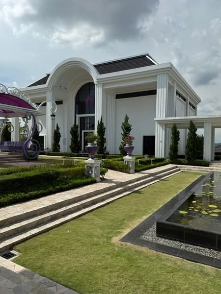 Semi-Detached House for Sale in Shah Alam (Selangor) - Jess Tee - Exterior - PropertyGuru.com.my