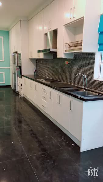 Semi-Detached House for Sale in Ampang Jaya (Ampang) - Happy Kua - Kitchen - PropertyGuru.com.my
