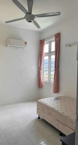 Condominium for Rent at Bayswater Resort Condominium - Vivian Lim - Bedroom - PropertyGuru.com.my