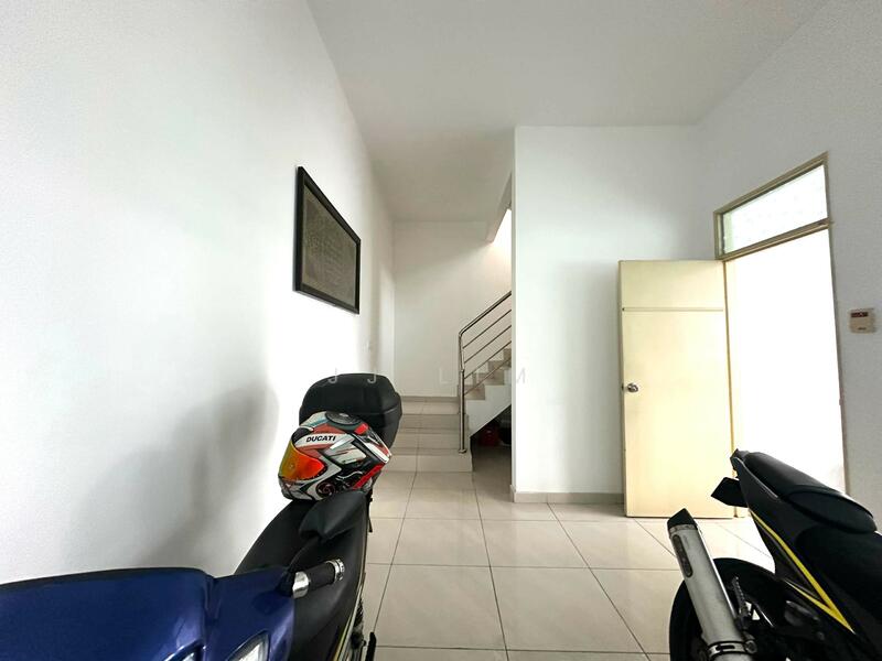 Corridor