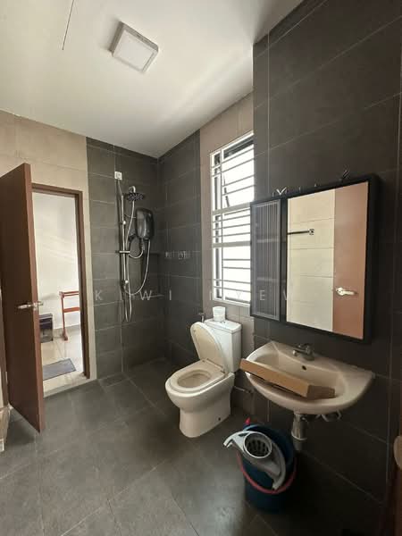 2-storey Terraced House for Rent in Puchong (Selangor) - Kiwi Nyew - Bathroom - PropertyGuru.com.my