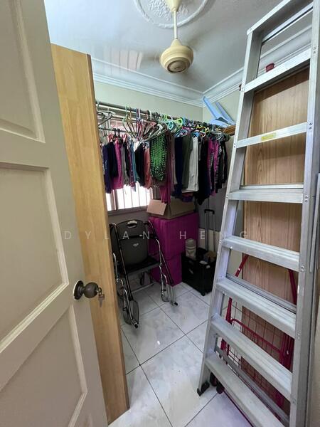 Closet