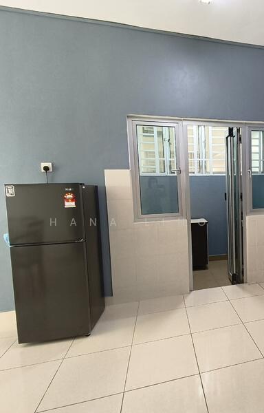 Fridge