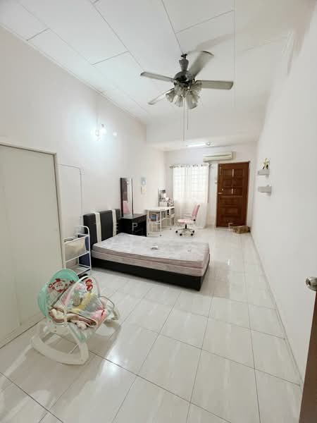 Rumah Teres 2 Tingkat untuk Dijual di Taman Cheras (Cheras) - Stephanie Yong - Bedroom - PropertyGuru.com.my