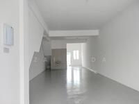 For Rent - Pusat Komersial Tiara Sendayan