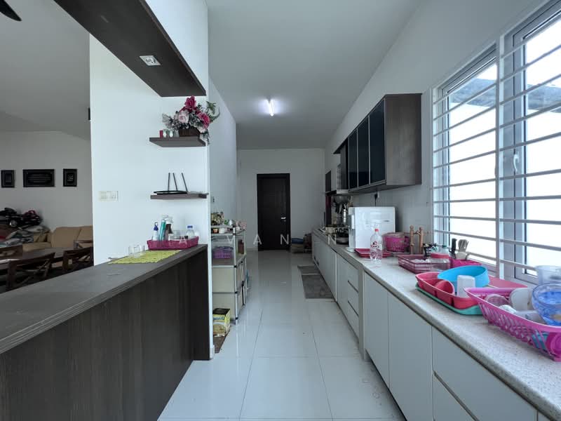 Bungalow for Sale in Bandar Mahkota Cheras (Cheras) - Aivan Ng - Kitchen - PropertyGuru.com.my