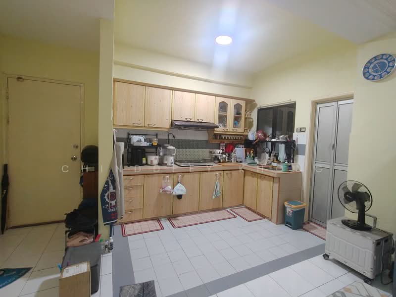 Apartment for Sale at Taman Lembah Maju 600 Apartment - Chinddeey Khong - Kitchen - PropertyGuru.com.my