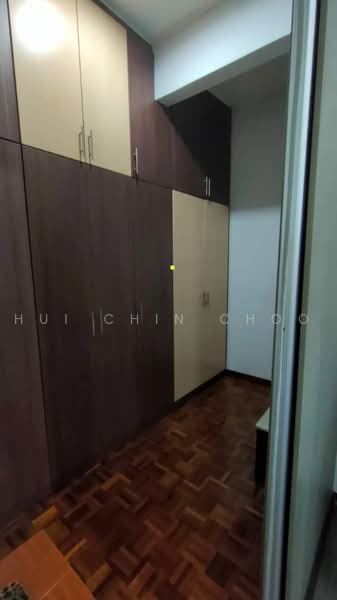 2-storey Terraced House for Sale in Taman Bukit Emas (Balakong) - Chris Choo - Corridor - PropertyGuru.com.my