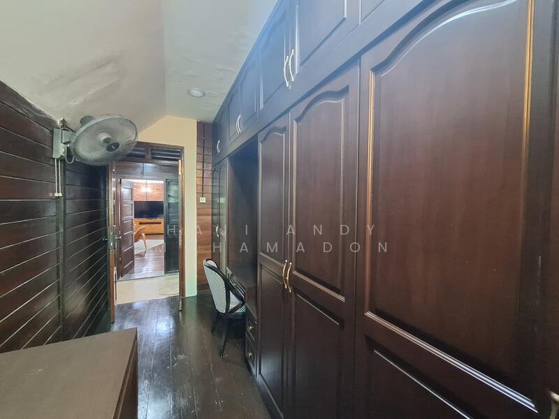 Corridor