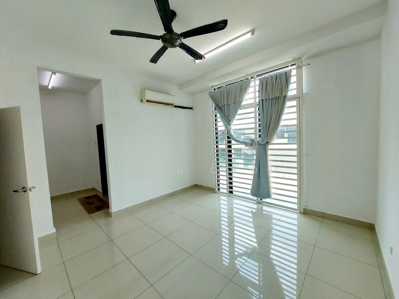 Rumah Teres untuk Dijual di Taman Seri Juru (Bukit Minyak) - Elvin Choo - Living Room - PropertyGuru.com.my