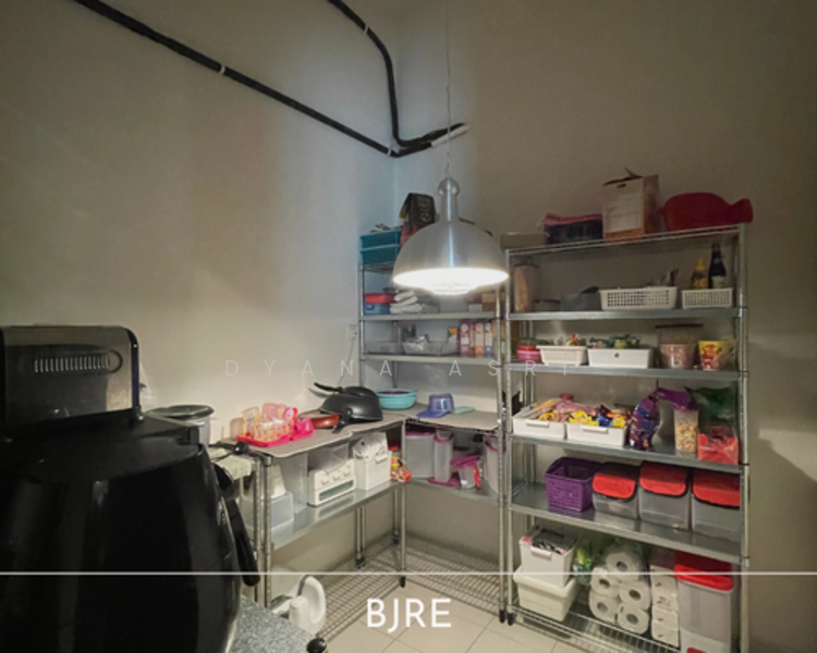 Rumah Teres 2 Tingkat untuk Dijual di Alam Impian (Shah Alam) - Dyana Asri - Kitchen - PropertyGuru.com.my