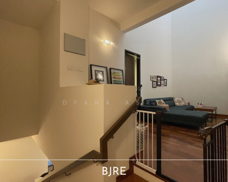 Rumah Teres 2 Tingkat untuk Dijual di Alam Impian (Shah Alam) - Dyana Asri - Living Room - PropertyGuru.com.my
