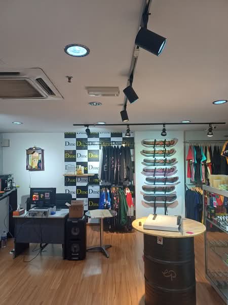 Kedai / Pejabat untuk Dijual di Seri Kembangan (Selangor) - Janet Au - PropertyGuru.com.my