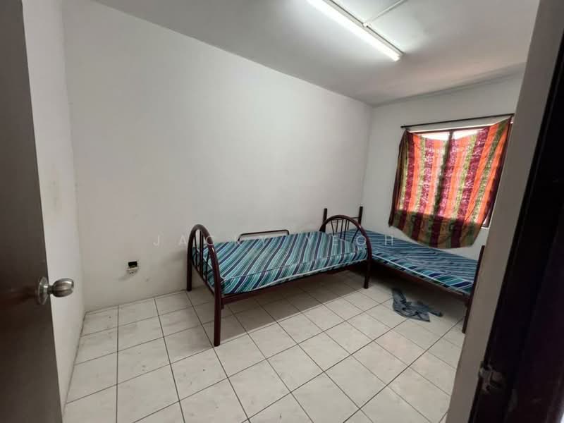 Apartment for Sale at Halaman Kenanga - Jacky Yeoh - Bedroom - PropertyGuru.com.my