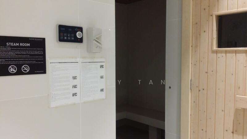 Sauna & Steam Room