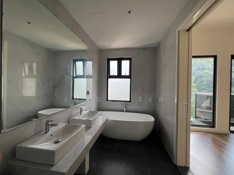 Rumah Berkembar untuk Dijual di Petaling (Selangor) - Jordan Teh - Bathroom - PropertyGuru.com.my