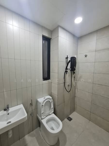 Servis Apartment untuk Disewa di Kenwingston Avenue - Lawrence Loh - Bathroom - PropertyGuru.com.my