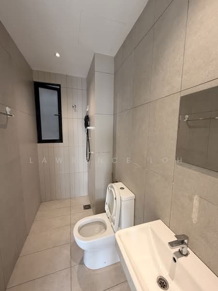 Service Residence for Rent at Kenwingston Avenue - Lawrence Loh - Bathroom - PropertyGuru.com.my