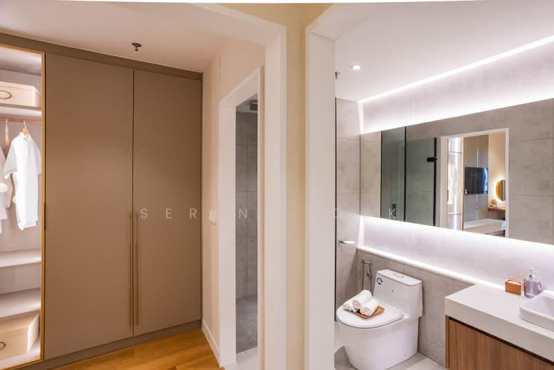 Service Residence for Sale at Golden Crown Residence - Serene Lock - Bathroom - PropertyGuru.com.my