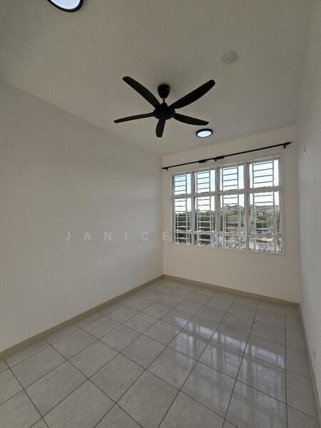 Untuk Disewa - Residensi Advena