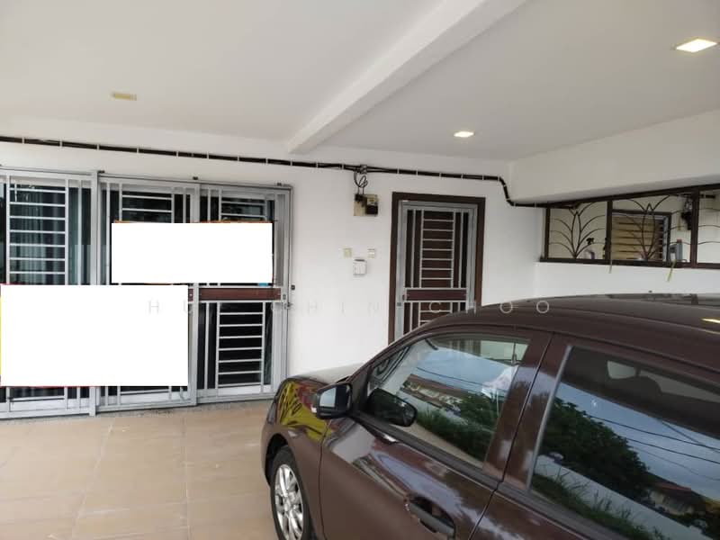 2-storey Terraced House for Sale in Taman Lestari Putra (Seri Kembangan) - Chris Choo - Exterior - PropertyGuru.com.my