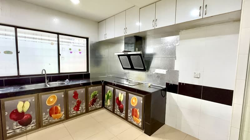 Rumah Teres 2-Tingkat untuk Dijual di Taman Wawasan (Puchong) - Evelyn Cheah - Kitchen - PropertyGuru.com.my